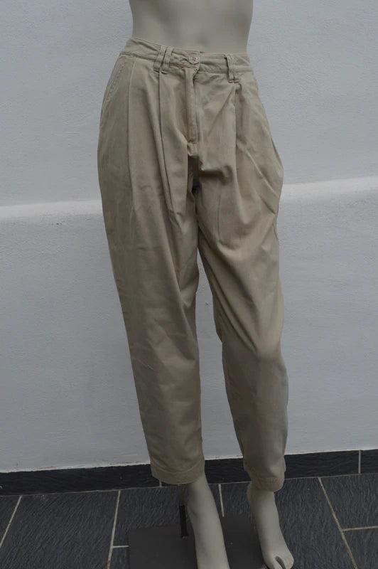 ASOS DESIGN Petite Damen High-Waist Bundfaltenhose in Beige – Gr. 36