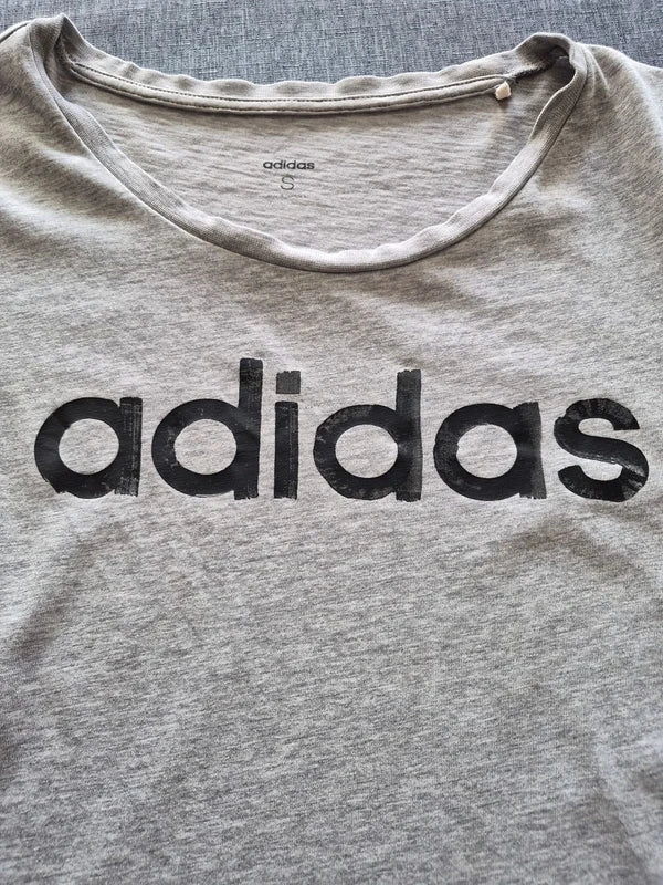 Adidas Damen Linear Logo T-Shirt in Grau Meliert – Gr. S
