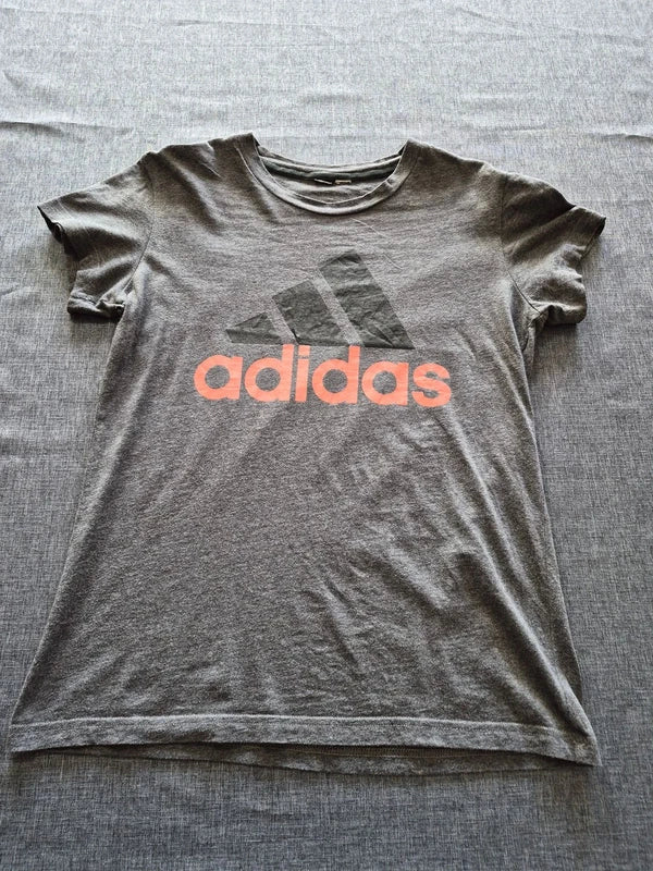 Adidas Damen Logo T-Shirt in Grau MeliertKoralle – ca. Gr. SM