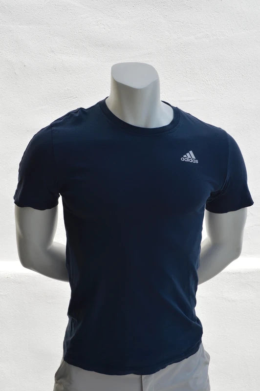 Adidas Essentials T-Shirt Dunkelblau – Herren Größe S (Mit kleinen Mängeln / Schnäppchen)