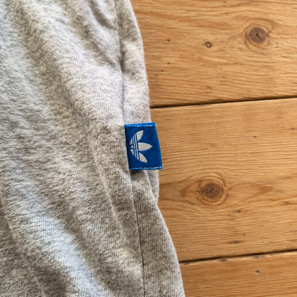 Adidas Originals "3-Stripes" California Ringer T-Shirt in Grau/Weiß – Gr. S