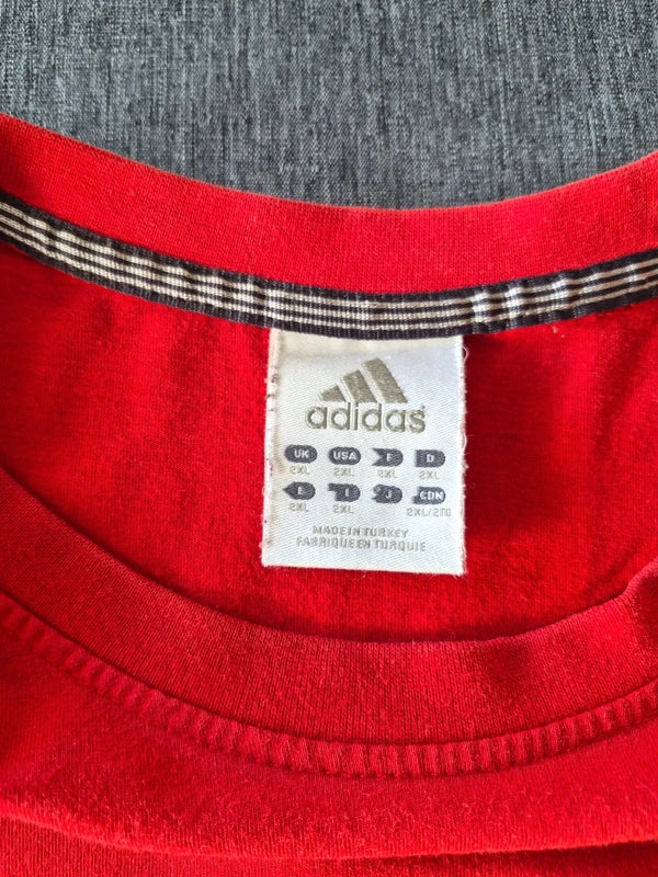 Adidas Vintage Performance T-Shirt Rot – Herren Größe XXL  2XL (Mit Gebrauchsspuren  Schnäppchen)