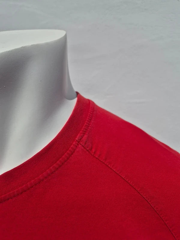Adidas Vintage Performance T-Shirt Rot – Herren Größe XXL  2XL (Mit Gebrauchsspuren  Schnäppchen)