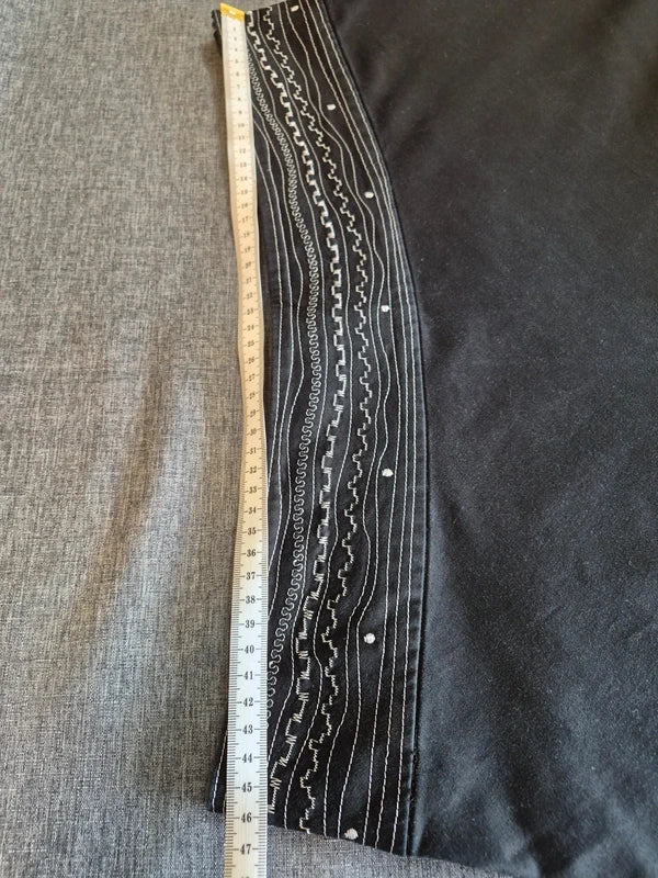 August Silk Collection Midi-Rock mit floraler Applikation & Zierbund – Schwarz/Weiß – Gr. 44/46 (US 16) – Hervorragend