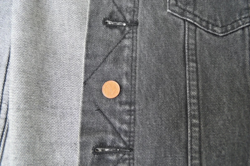 Burton Menswear 2-in-1 Hybrid-Jeansjacke mit Kapuze – Schwarz/Grau – Gr. M (Guter Zustand)