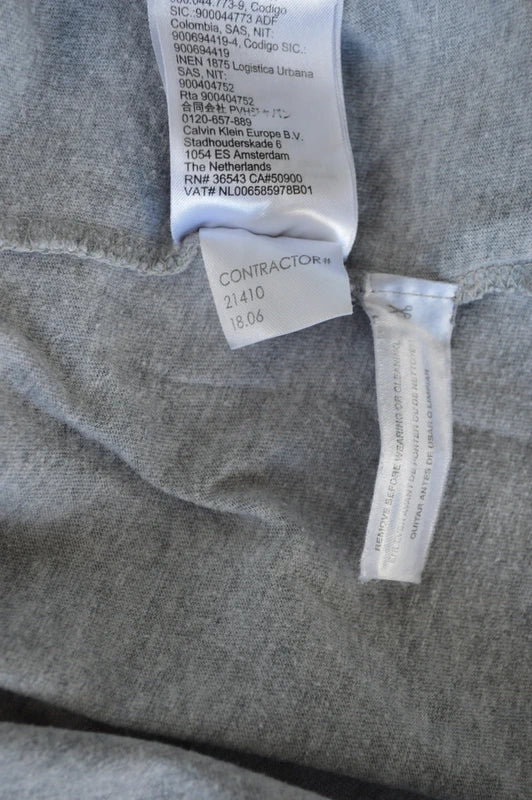 Calvin Klein Graphic Stripe T-Shirt in Hellgrau-Melange – Gr. M