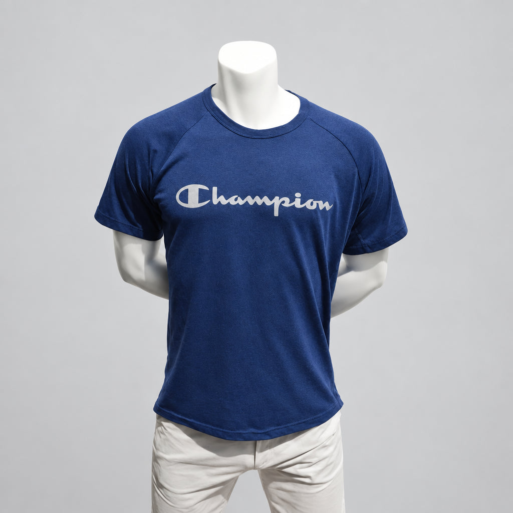 Champion Raglan Performance T-Shirt mit großem Script-Logo in Blau – Gr. XL