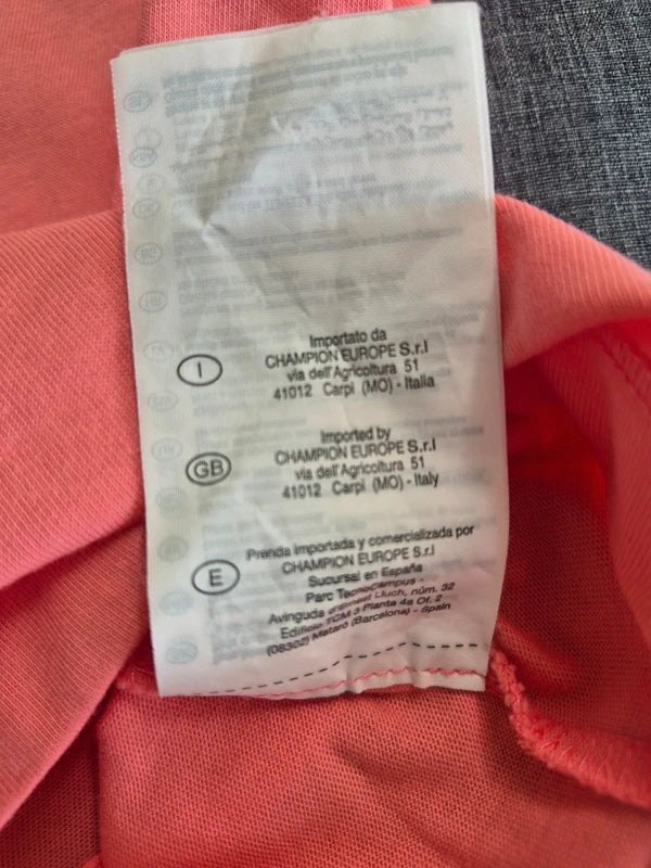 Champion – Damen T-Shirt mit Brust-Stickerei in Lachsrot / Coral – Gr. M