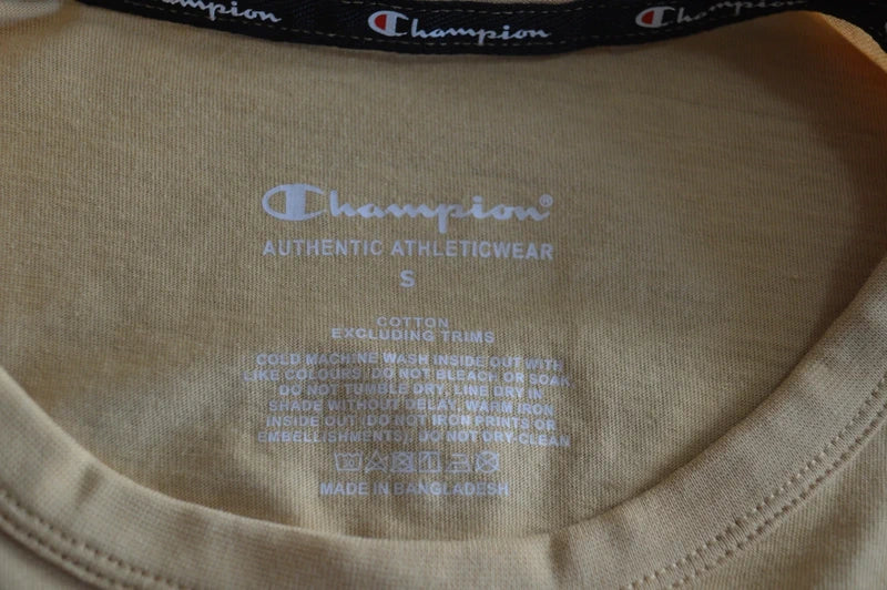 Champion – Damen T-Shirt mit C-Logo in Senfgelb – Gr. S (Hervorragender Zustand)