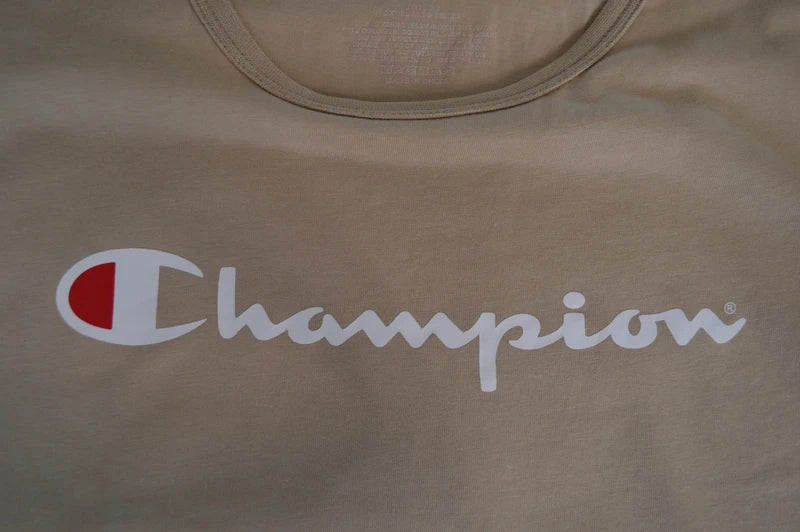 Champion – Damen T-Shirt mit Logo-Print in Beige / Sand – Gr. L