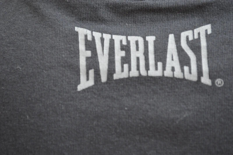 Everlast Classic Logo T-Shirt in Olivgrün – Gr. L
