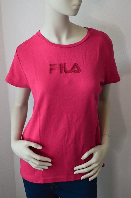 FILA – Damen T-Shirt mit Logo-Stickerei in Magenta / Beere – Gr. M (geschätzt)