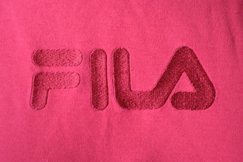 FILA – Damen T-Shirt mit Logo-Stickerei in Magenta / Beere – Gr. M (geschätzt)