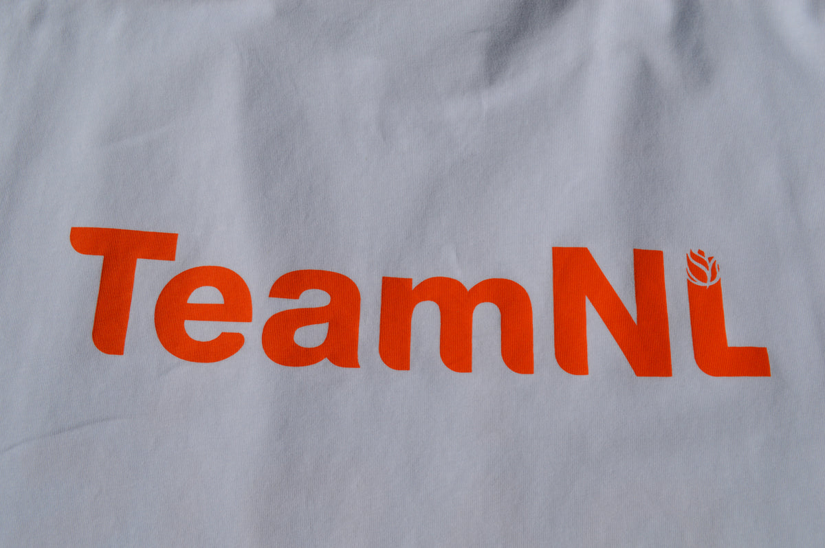 FILA x TeamNL "Paris 2024" Olympia Herren T-Shirt Weiß/Orange – Größe XXL (Boxy/Oversized)