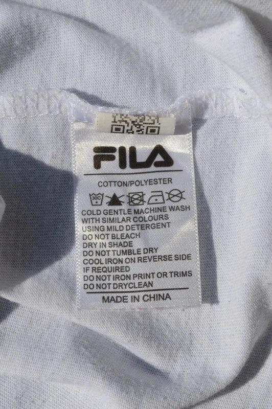 Fila Herren/Unisex Stick-Logo T-Shirt in Weiß – Gr. S
