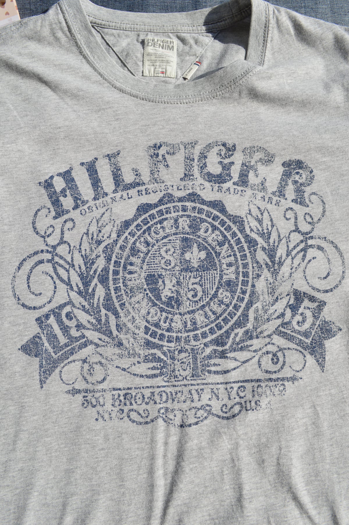 Hilfiger Denim Herren Vintage-Print T-Shirt in Grau-Meliert – Gr. XL