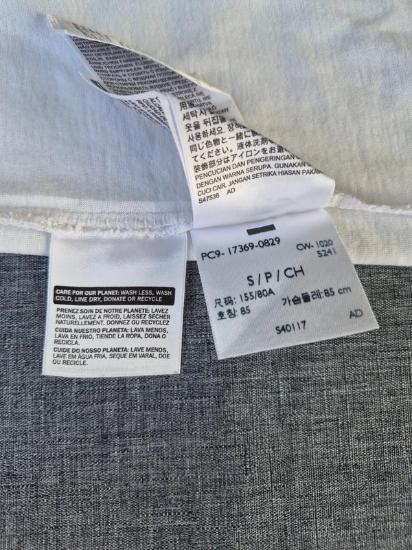 Levi's Damen Classic Batwing Logo T-Shirt in Weiß – Gr. S