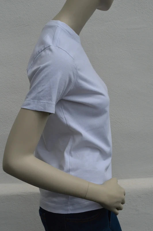 Nike Damen Mini-Swoosh T-Shirt in Weiß – Gr. XS/S (Junior L)