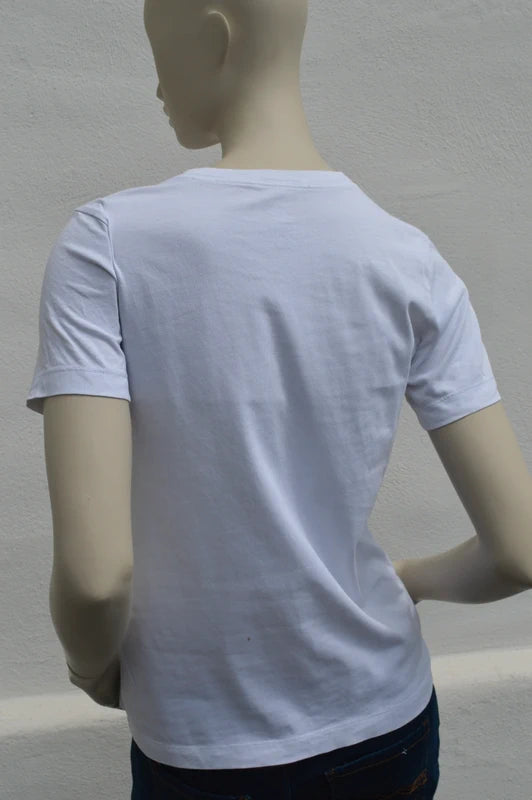 Nike Damen Mini-Swoosh T-Shirt in Weiß – Gr. XS/S (Junior L)