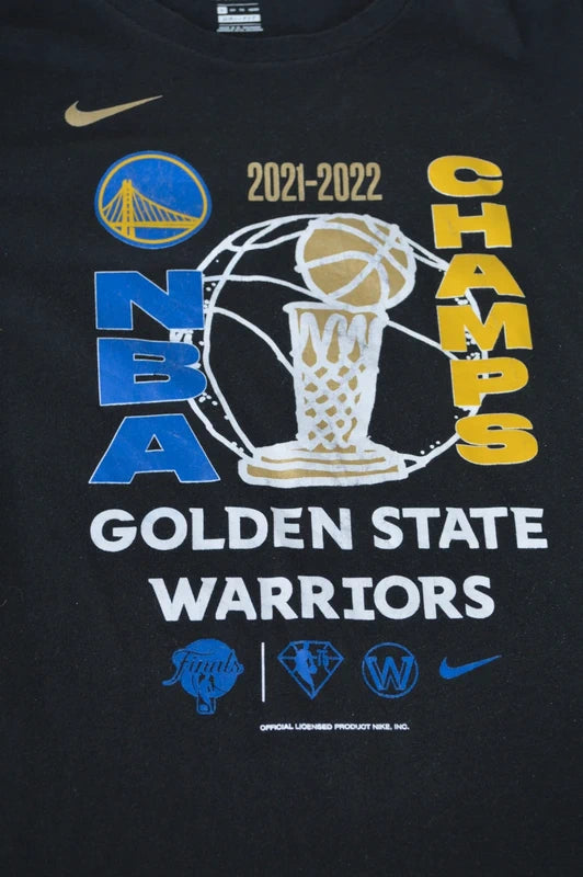 Nike Golden State Warriors 2022 NBA Champions T-Shirt in Schwarz – Gr. XS/S