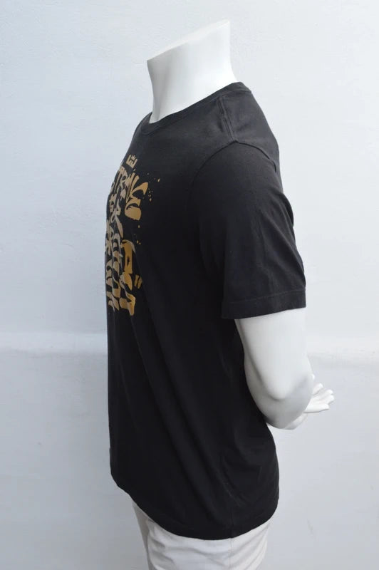 Nike LeBron James T-Shirt Strive For Greatness in Vintage-SchwarzGold – Gr. L