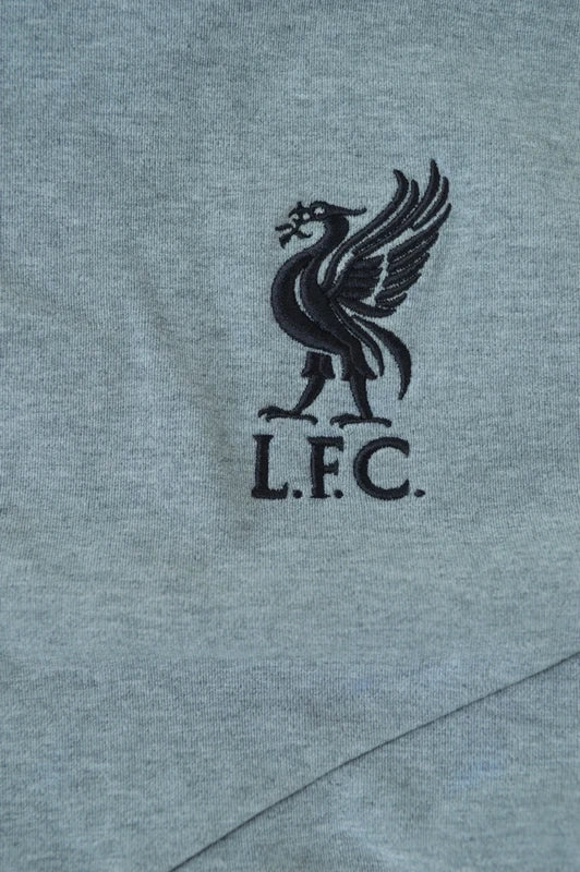Nike Retro Kapuzen-Trainingsjacke FC Liverpool– Schwarz – Gr. L (Guter Vintage-Zustand)