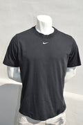 Nike Solo Swoosh T-Shirt Schwarz – Größe M