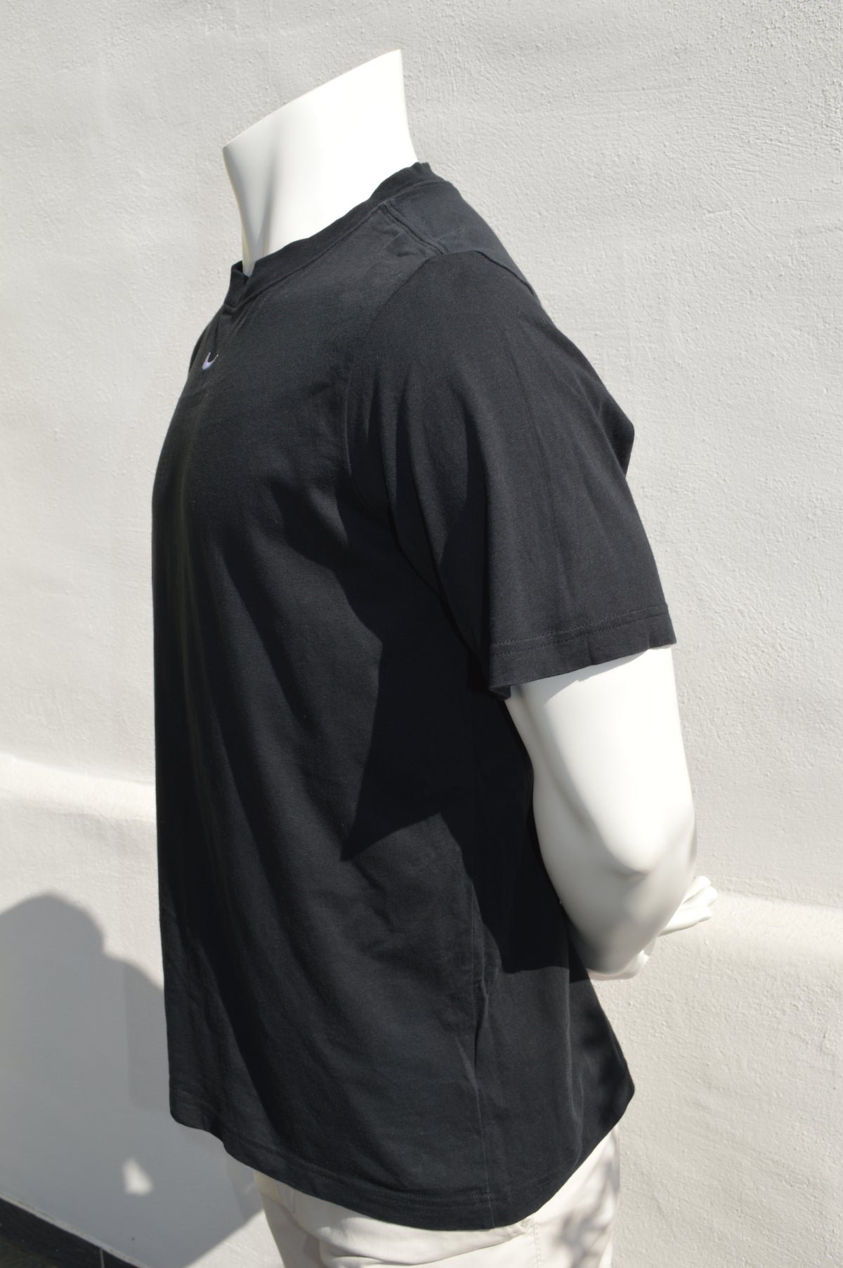 Nike Solo Swoosh T-Shirt Schwarz – Größe M