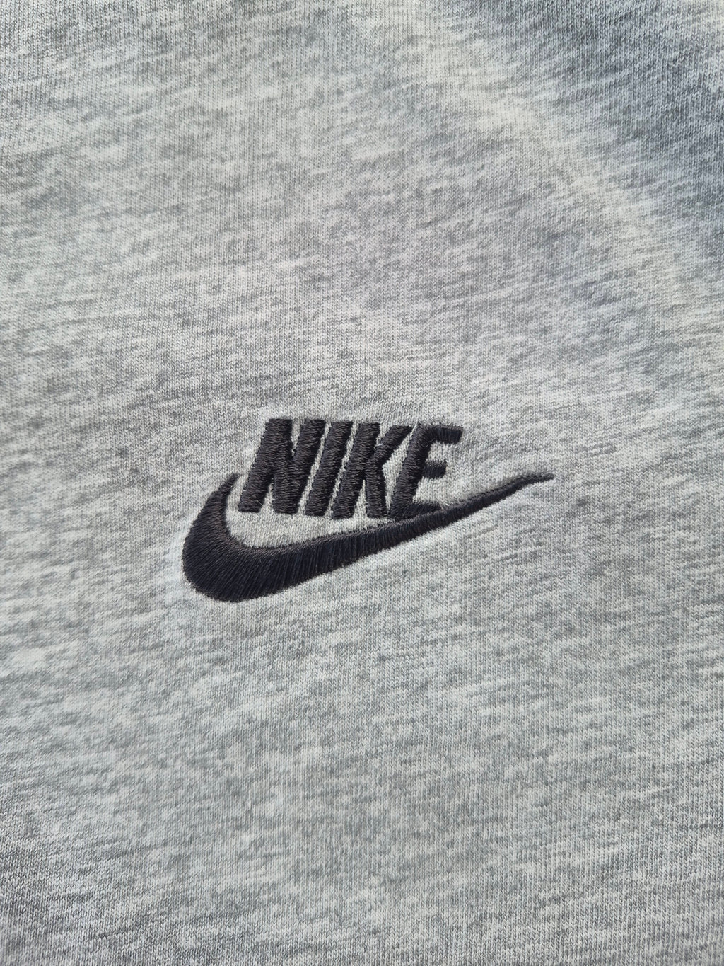 Nike Sportswear Club Crewneck T-Shirt – Grau Meliert – Größe L