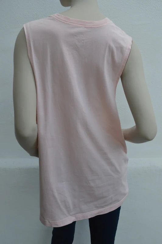 Nike Sportswear Essential Muscle Tank Top in Hellrosa mit Gold-Logo – Gr. XL (flexibel)