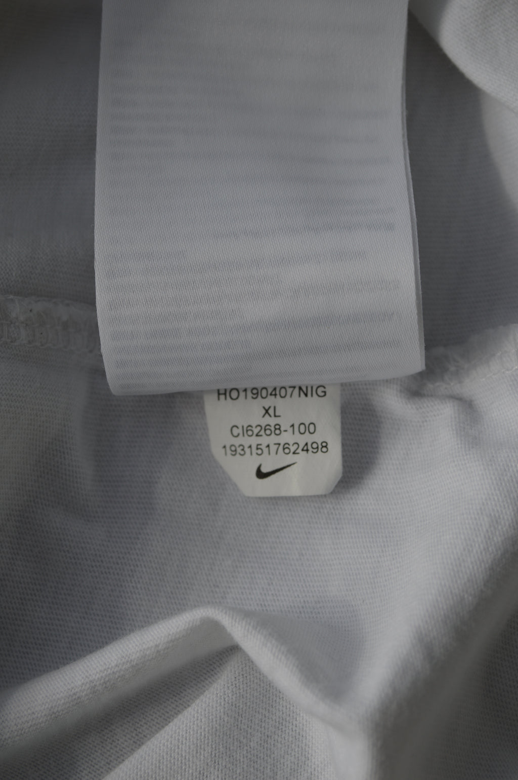 Nike Sportswear Herren Graphic T-Shirt Court Photo Weiß – Größe XL (CI6268-100)