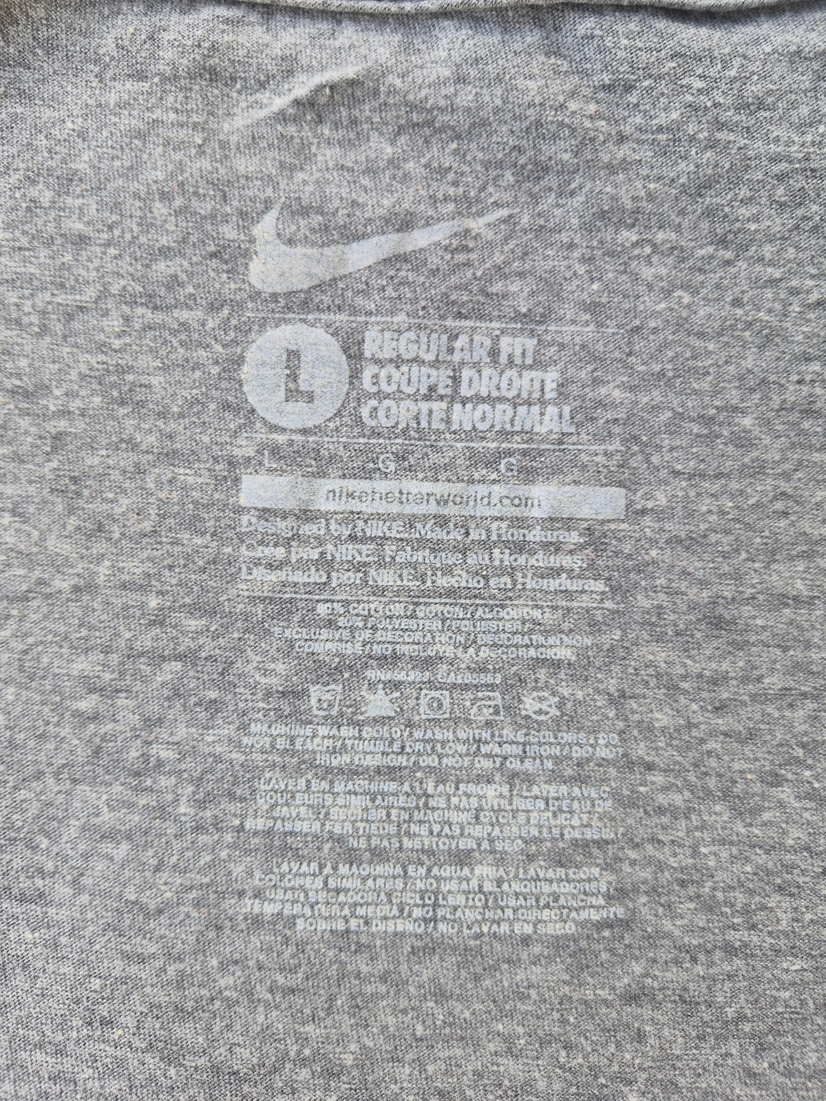 Nike T-Shirt Just Do It Graphic Tee – Graumeliert – Gr. L
