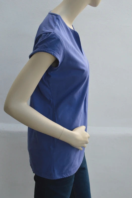 Nike – Damen V-Neck Top "The Athletic Dept." in Lavendelblau – Gr. XL (D 48/50 – Guter Zustand)
