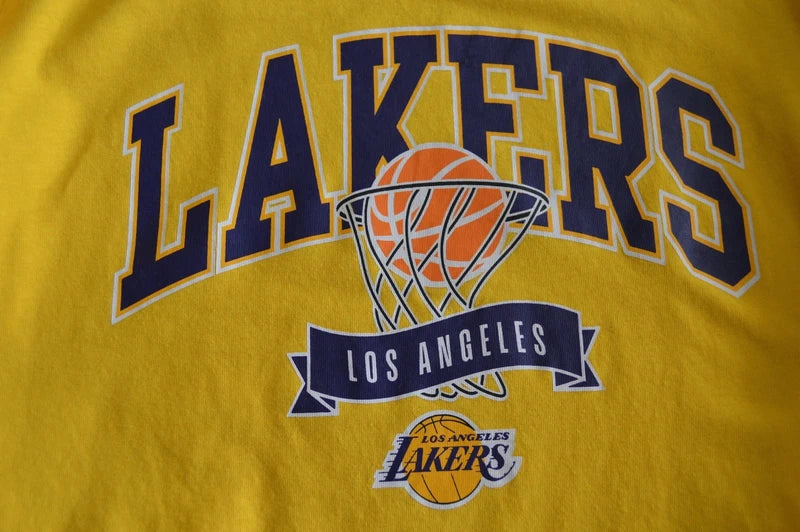 Official NBA „Los Angeles Lakers“ T-Shirt – Goldgelb – Gr. 16 / XS-S (Hervorragend)