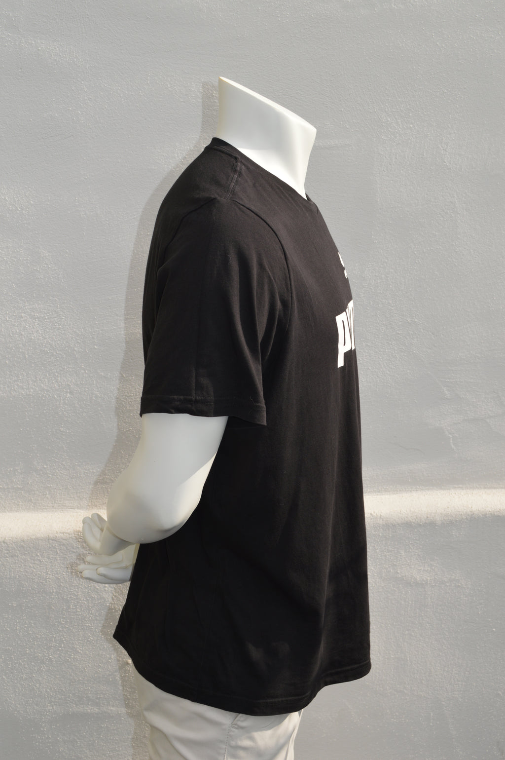 PUMA Essentials No. 1 Logo Herren T-Shirt Schwarz – Größe XL (Relaxed Fit, 100% Baumwolle)