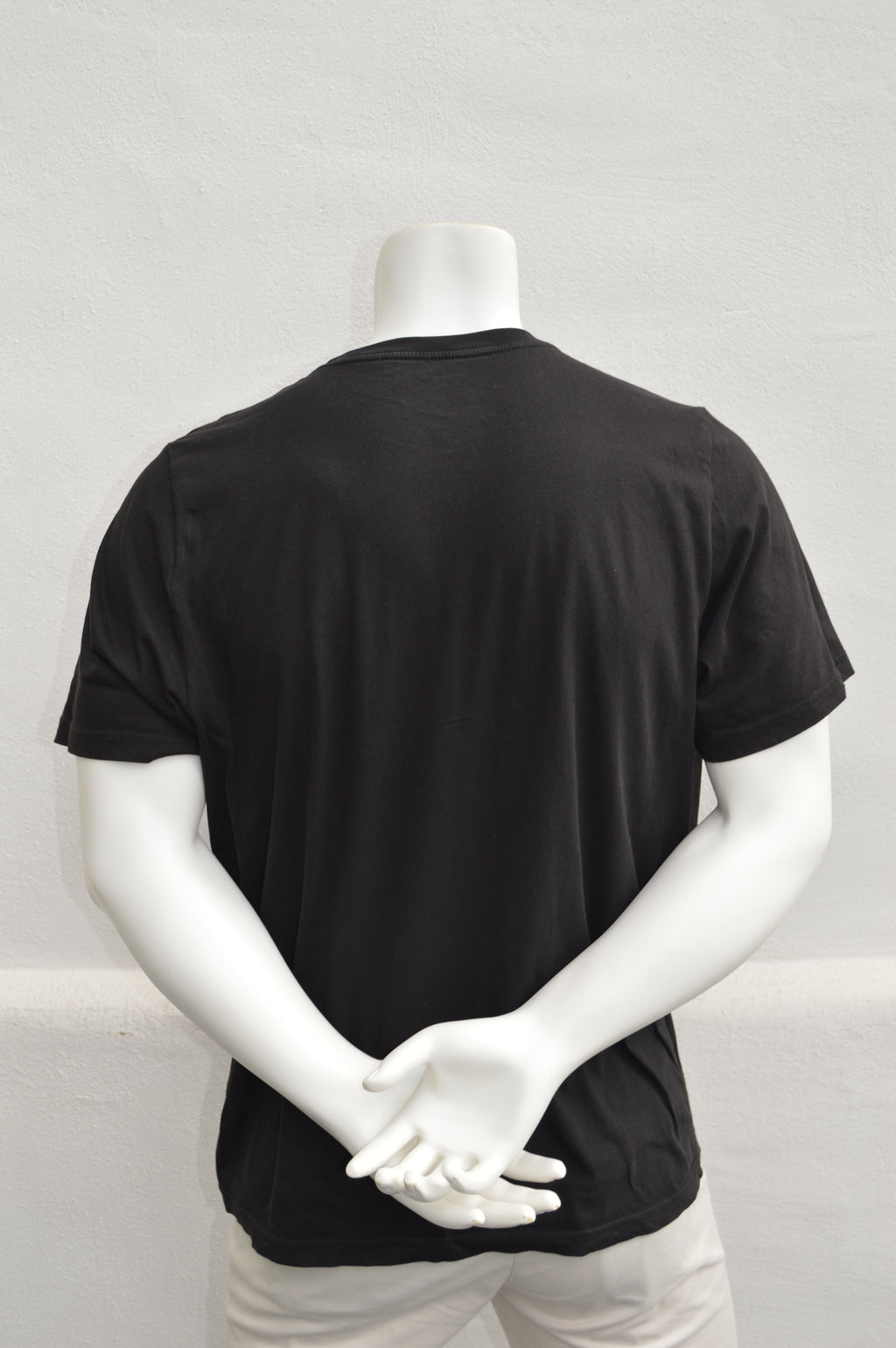 PUMA Essentials No. 1 Logo Herren T-Shirt Schwarz – Größe XL (Relaxed Fit, 100% Baumwolle)