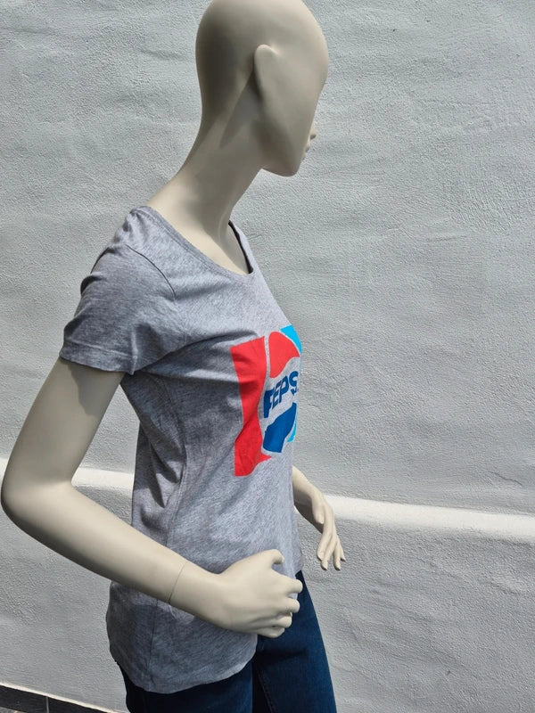 Pepsi – Damen Retro T-Shirt in Grau-Melange mit Vintage Cracked Print – Gr. M