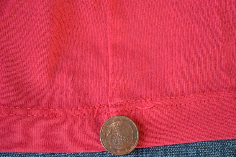Puma Classic No. 1 Logo T-Shirt in KorallePink-Rot – Gr. L (fällt aus wie ML)