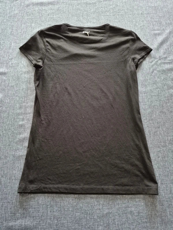 Puma Damen Sportlifestyle Script Logo T-Shirt in Schwarz – Gr. M