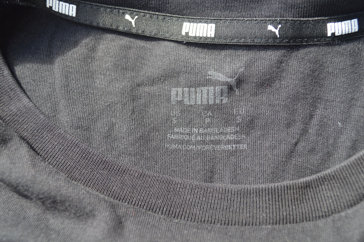Puma T-Shirt Schwarz/Weiß – Cracked Print Größe S