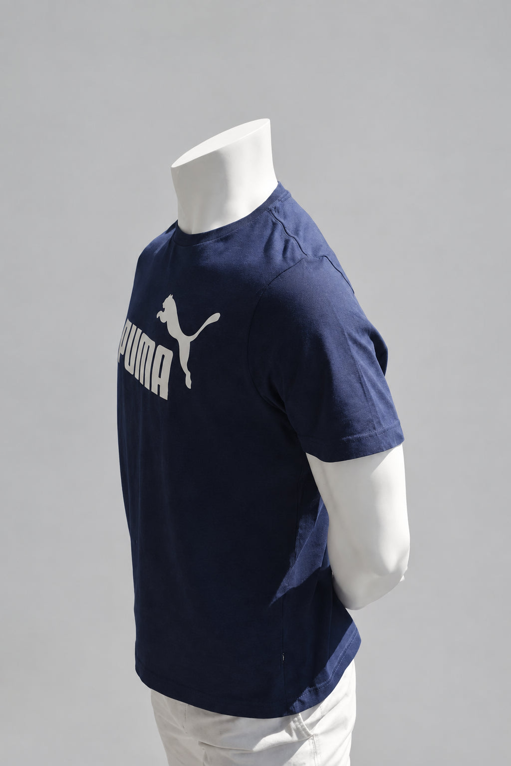 Puma Essentials Logo T-Shirt in NavyWeiß – Gr. L