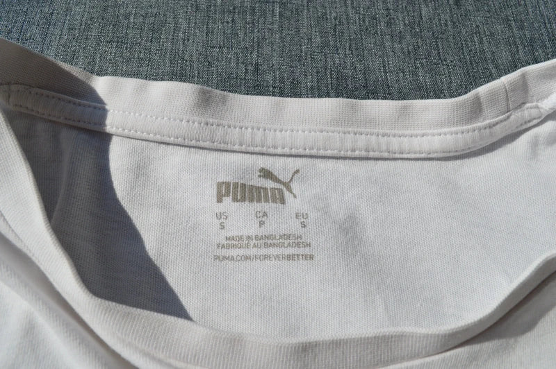 Puma Herren/Unisex Rainbow Logo T-Shirt in Weiß – Gr. S
