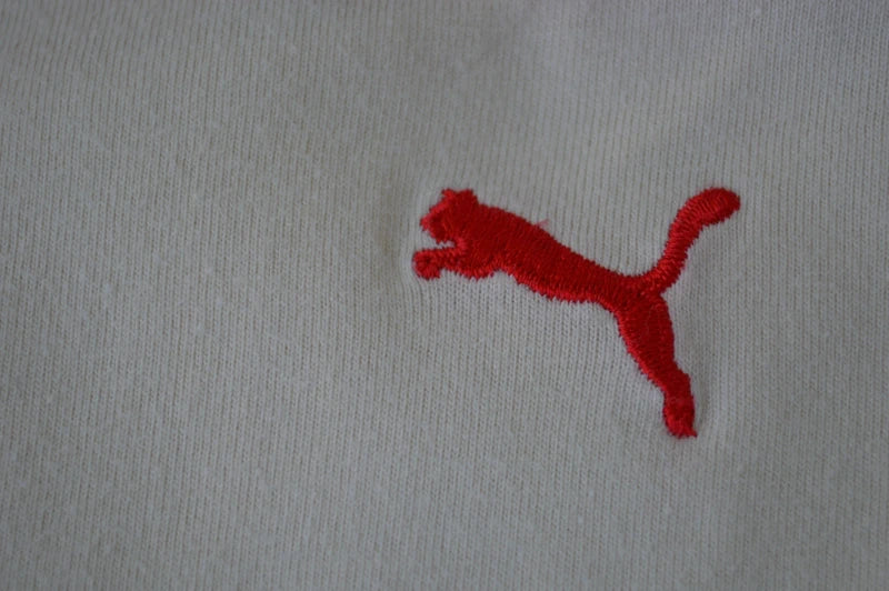 Puma Vintage Raglan T-Shirt in Creme/Rot – Gr. S