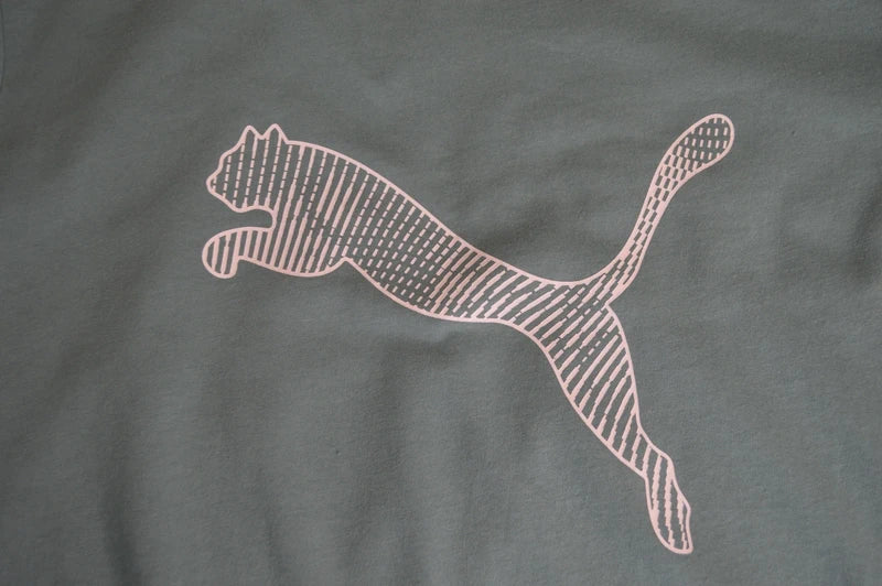 Puma – Damen Graphic T-Shirt mit Cat-Logo in Petrol / Salbeigrün – Gr. XL