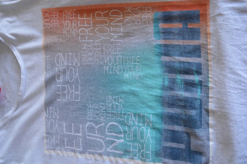 Puma „Free Your Mind“ Grafik-T-Shirt – Grau-Melange – Gr. M (Sehr gut)