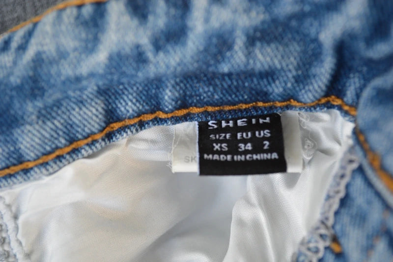 SHEIN Damen High-Waist Jeans Wonderful in Mid-Blue – Gr. XS (34)