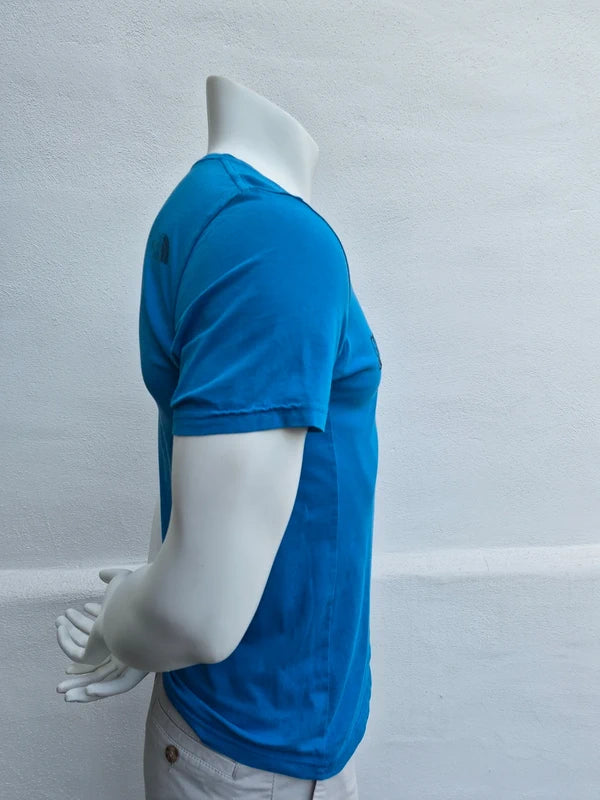 The North Face Herren T-Shirt „Never Stop Exploring“ – Blau – Gr. S (Guter Zustand mit kl. Makel)