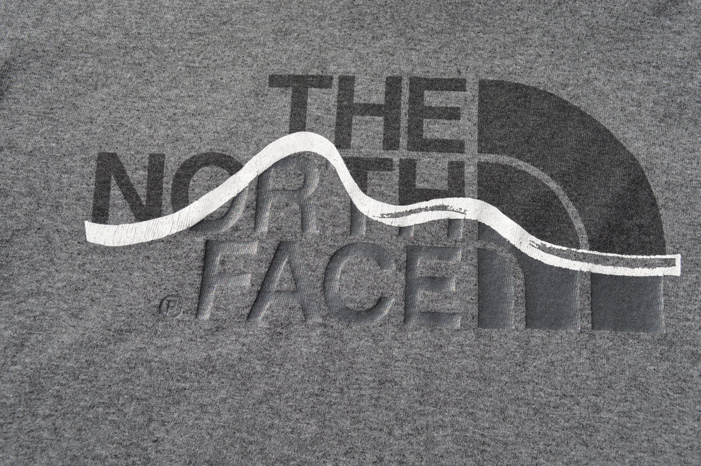 The North Face T-Shirt Grau Melange – Mountain Print Größe M