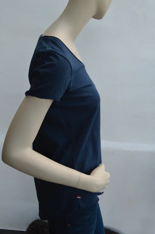 Tommy Hilfiger Denim Damen T-Shirt Dunkelblau (Vintage Fading) – Größe S (Guter Zustand)