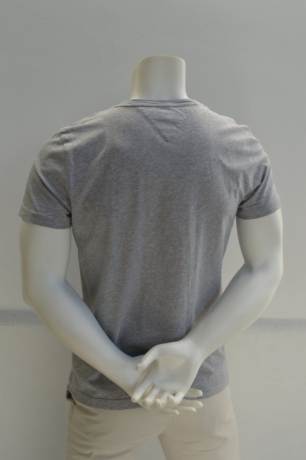 Tommy Hilfiger Herren Organic Cotton Flag Logo T-Shirt in Grau-Meliert – Gr. L